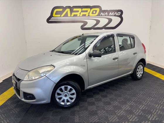 RENAULT SANDERO 1.0 AUTHENTIQUE 16V FLEX 4P MANUAL RENAULT SANDERO 1.0 AUTHENTIQUE 16V FLEX 4P MANUAL